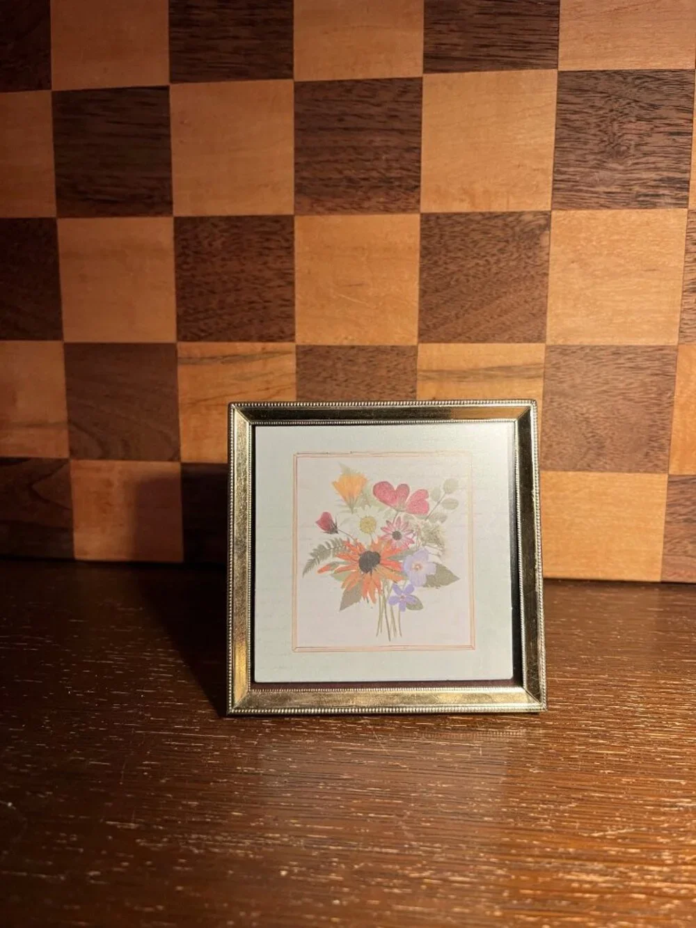 Vintage Frame Repurposed with Botanical Flower Card Picture A756